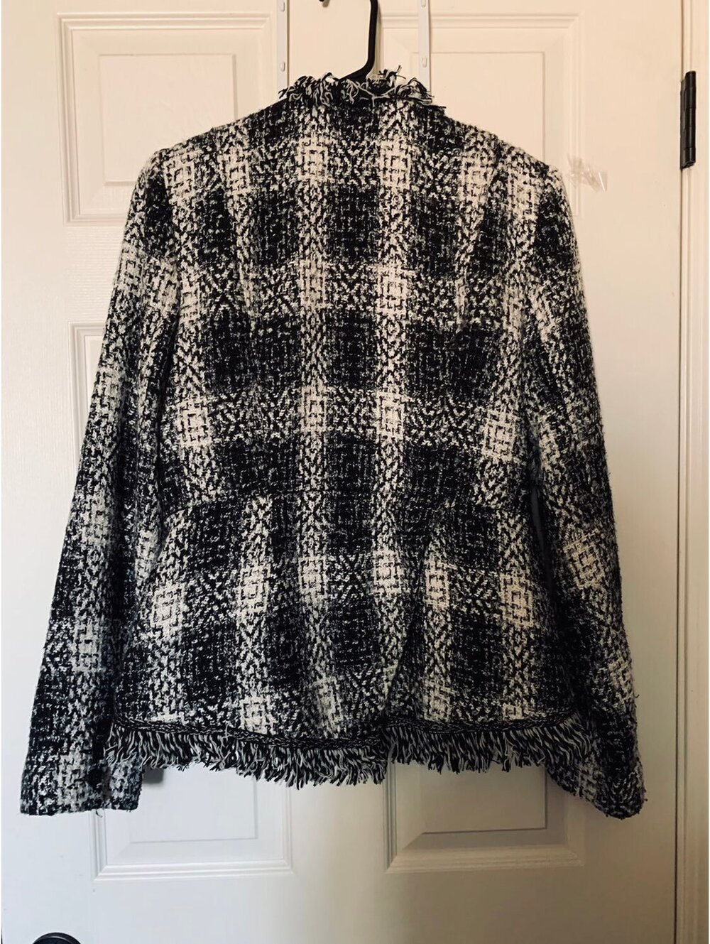 Carol Anderson by Invitation Women’s Tweed Fringe Blazer Size 10 Black - Picture 2 of 8